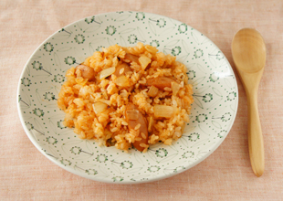 玉ねぎとソーセージのケチャップライス「時短朝食レシピ、大公開！」